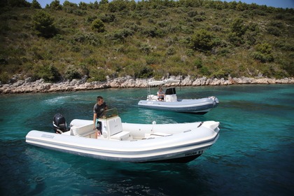 Charter RIB Joker Boat Clubman 21 Hvar