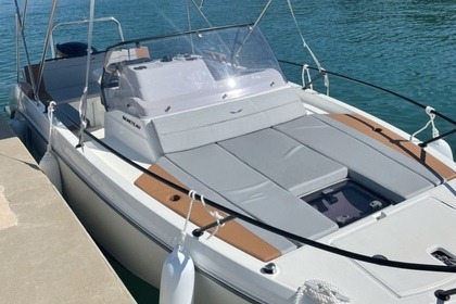 Hire Motorboat Beneteau FLYER 7 SUNDECK Antibes