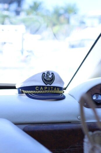 Motorboat Sealine T 50 boat plan