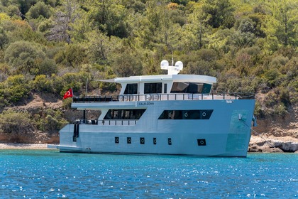 Hyra båt Motorbåt Custumbuild 2023 Turkiet