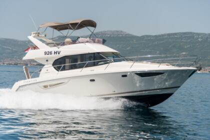 Miete Motorboot Jeanneau PRESTIGE 400 FLY Hvar