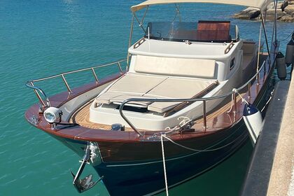 Alquiler Lancha Gozzo campano Sport cruiser Salerno
