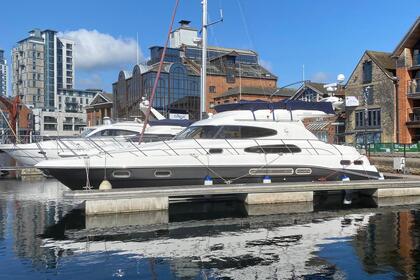 Hyra båt Yacht Sealine T47 Menton
