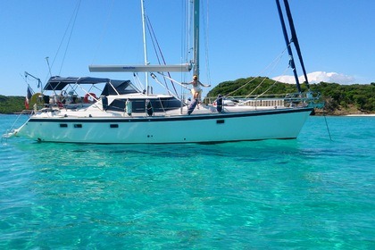Miete Segelboot Wauquiez Pilot Saloon 43 Hyères