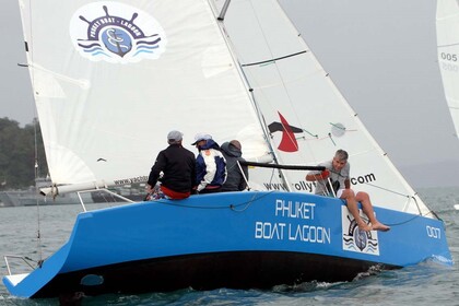 Hire Sailboat One Design Platu 25 Phuket
