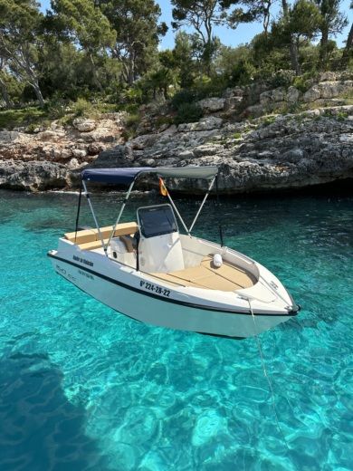 Without license compas ( Sin Licencia ) Planta da embarcação