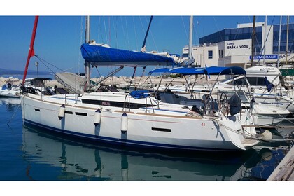 Charter Sailboat  Sun Odyssey 409 Baška Voda