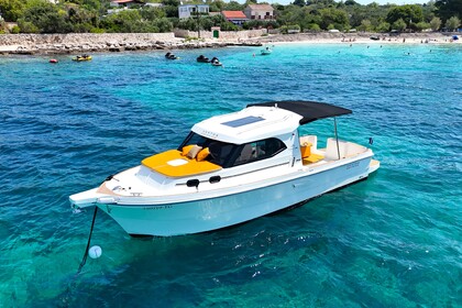 Hire Motorboat Camaro 1000 Trogir