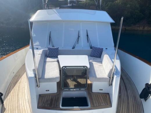 Motorboat  Trawler 77 Plattegrond van de boot