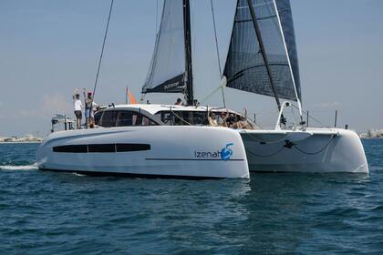 Location Catamaran Outremer Outremer 55 Port Camargue