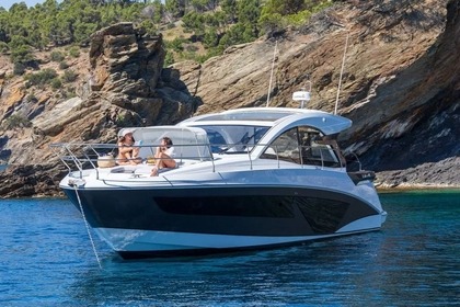 Noleggio Barca a motore BENETEAU GRAN TURISMO 45 Ajaccio