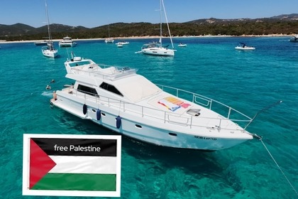 Charter Motorboat Ferretti 44s Porto Rotondo