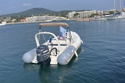 Hire RIB Zodiac Medline 2 Sainte-Maxime
