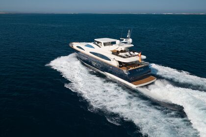 Noleggio Yacht a motore Astondoa Astondoa 102 GLX Ibiza