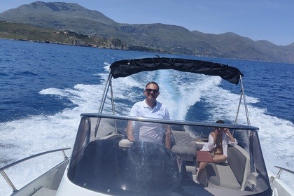 Charter Motorboat Saver 750 Wa Castellammare del Golfo