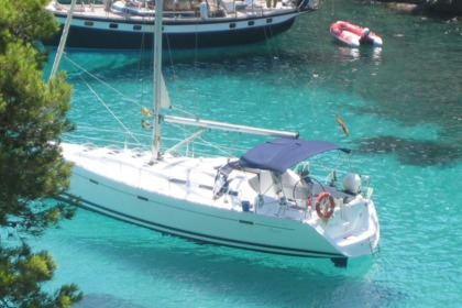 Charter Sailboat Bavaria 38 Ibiza