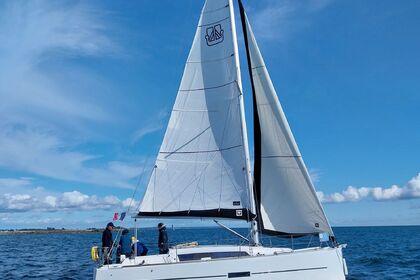 Hyra båt Segelbåt Dufour Dufour 310 La Trinité-sur-Mer