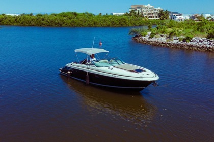 Charter Motorboat Chris Craft Express 32 Mazatlán