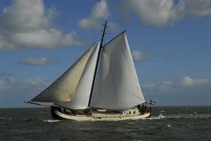 Hire Sailing yacht Custom Zeetjalk De Vrouw Dina Enkhuizen