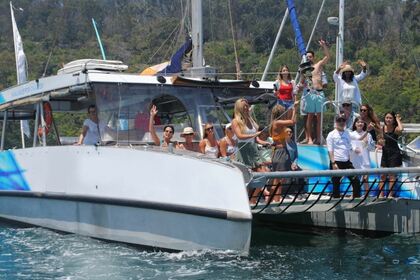 Rental Catamaran Alumarine 43ft Manly
