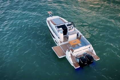 Hire Motorboat Beneteau Flyer 9 Ibiza