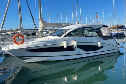 Location Bateau à moteur Beneteau Gran Turismo 36 S Sitges