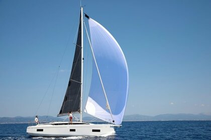 Noleggio Barca a vela Bavaria Yachtbau Bavaria C38 Palma di Maiorca
