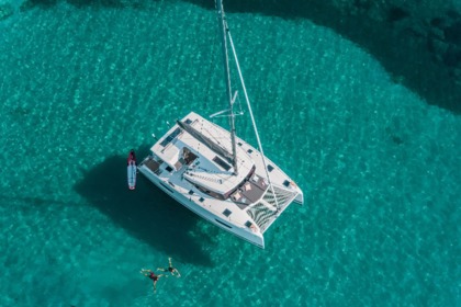 Charter Catamaran Fountaine Pajot ISLA 40 (4 CAB + 1 / 4 SDB) Pointe-a-Pitre