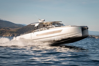 Miete Motorboot YOT YOT 36 Fréjus