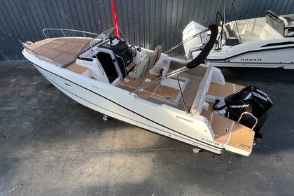 Miete Motorboot Quicksilver Activ 755 Sundeck Toulon