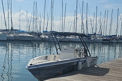 Charter Motorboat Abbaco Sport 24 Les Trois-Îlets