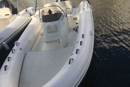 Hire RIB Nuova Jolly NJ630 Port Grimaud