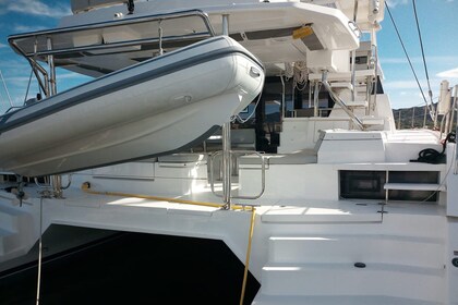 Charter Catamaran Leopard Leopard 50 - 5 + 1 cab Cannigione