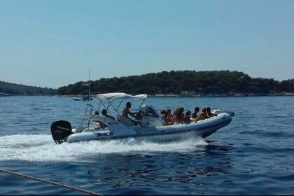 Location Semi-rigide Sacs Marine S780 Hvar