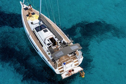 Location Voilier Dufour Yachts Dufour 44 - 3 cab. Alimos