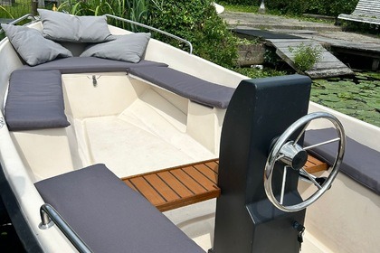 Charter Motorboat Corsiva 430 Leiden