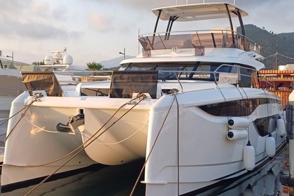 Aluguel Lancha Prestige Prestige M48 Salerno