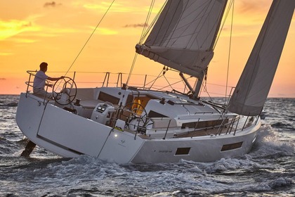 Hire Sailboat  Sun Odyssey 440 Rogoznica
