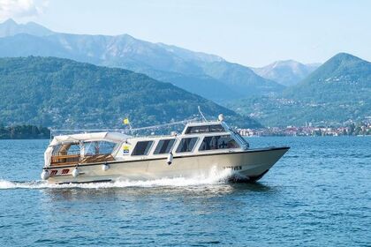 Rental Motorboat Cantieri Solcio 15 metri Stresa