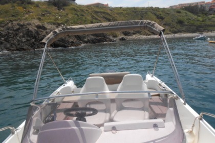 Verhuur Motorboot B2 MARINE CAP FERRET 672  SUNDECK Argelès-sur-Mer