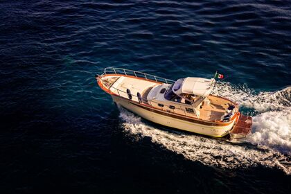 Location Bateau à moteur Fratelli Aprea 32 Hard Top Positano
