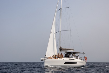 Charter Sailboat Dufour Dufour 37 Trapani