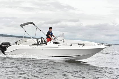 Location Bateau à moteur Beneteau Cap ferret 652 Bormes-les-Mimosas