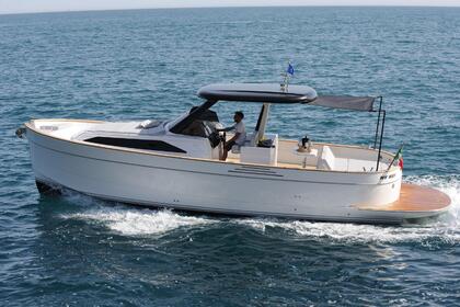 Rental Motorboat Apreamare Gozzo 35ft Amalfi