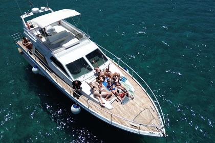 Miete Motoryacht Ferretti Altura 52s Rethymno