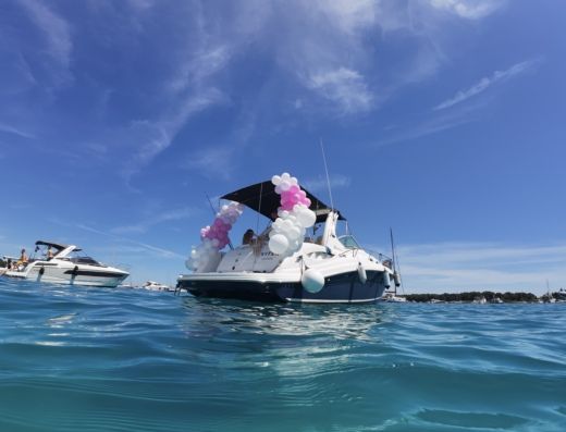 Motorboat Sea Ray 375 Sundancer Planta da embarcação