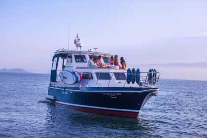 Hire Motorboat BERTRAM BERTRAM Sanxenxo