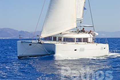 Charter Catamaran LAGOON 400 Alimos Marina
