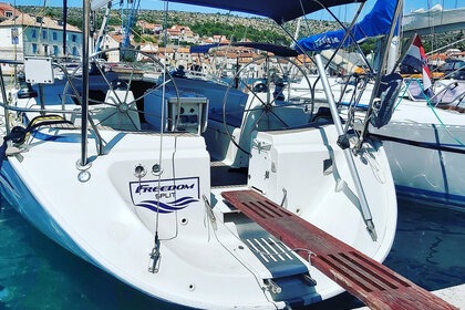 Miete Segelboot Bavaria Yachtbau Bavaria 44 Marina Spinut