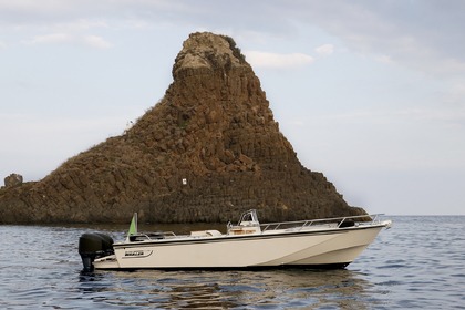 Rental Motorboat Boston Whaler Guardian Taormina